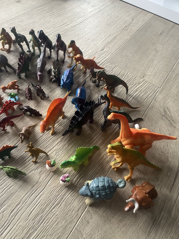 Dinozaury - figurki