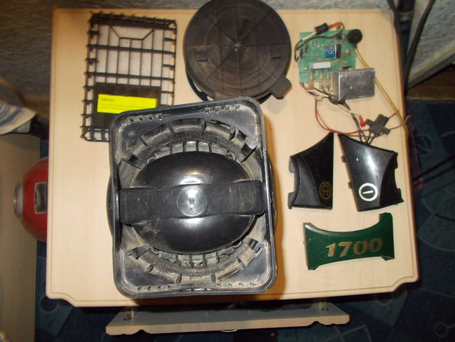 Электродвигатель  в капсуле от 1700w пылесоса, Запчасти