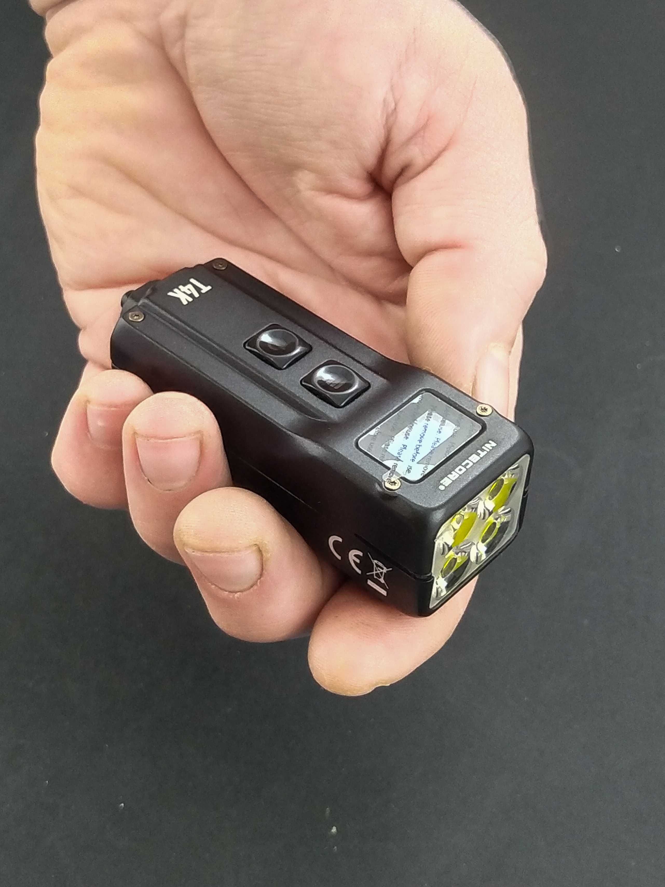 Надпотужний наключний, EDC Nitecore T4K з OLED дисплеєм (USB Type-C)