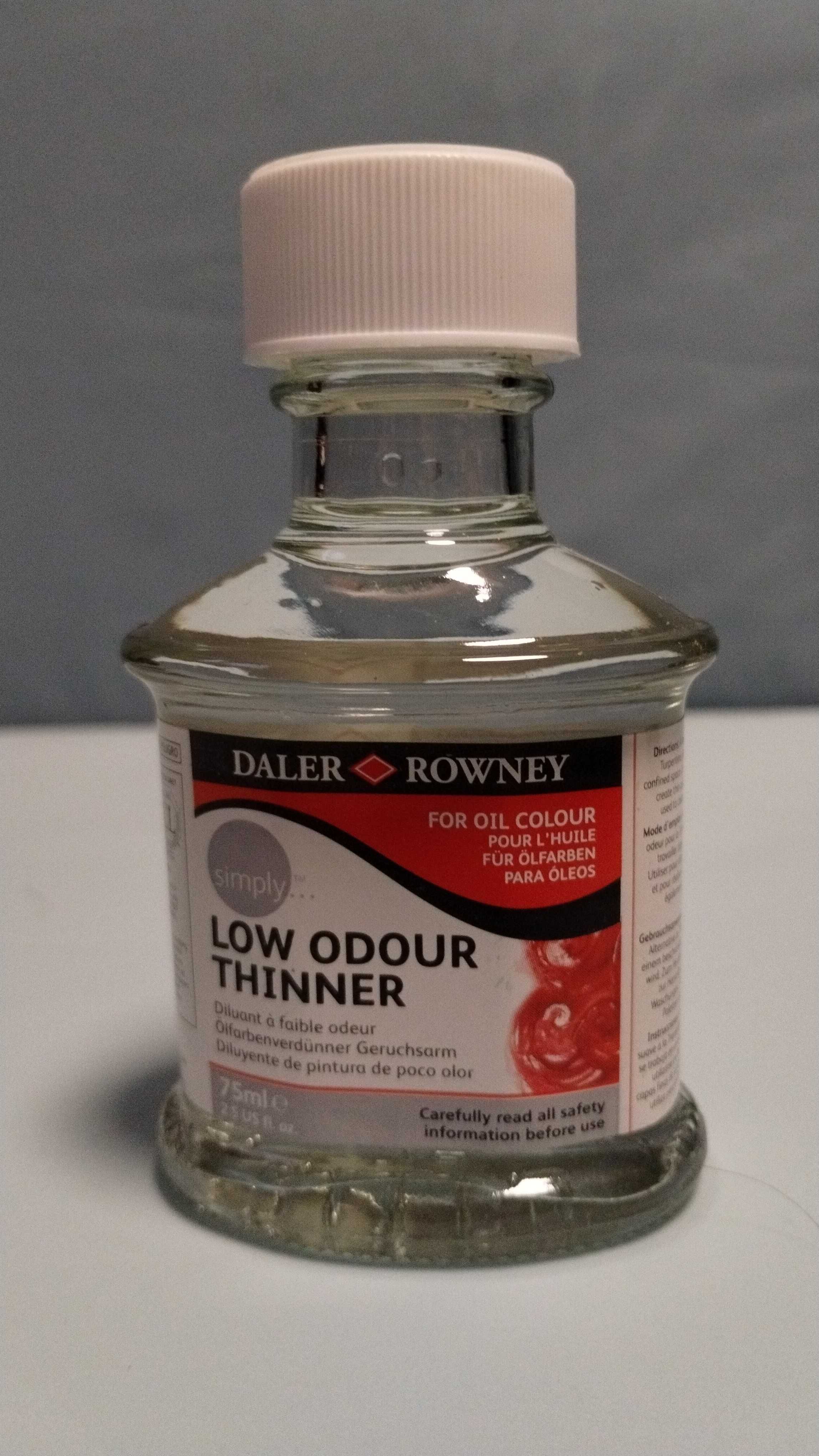 Medium olejowe, DALER ROWNEY