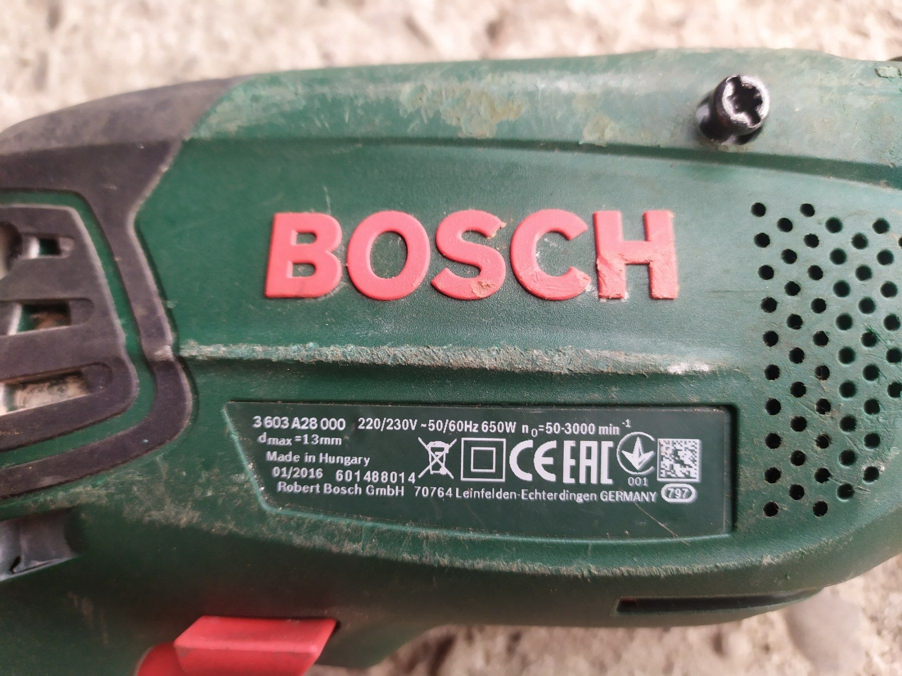 Дрель Bosch PSB Universal по частинах
