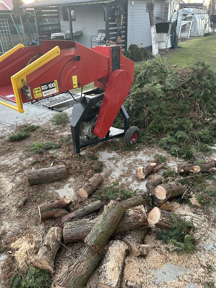 Wynajem rębak do gałęzi walcowy rs 100 rozdrabniacz do gałęzi cedrus