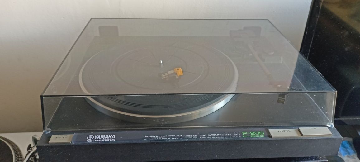 Yamaha gramofon.