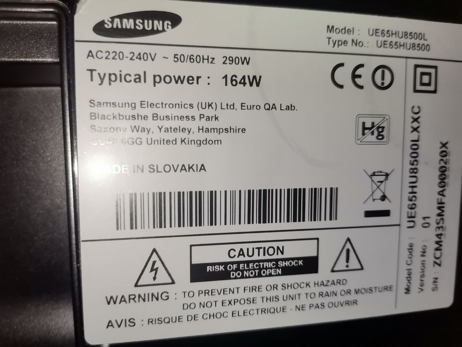 Smart tv Samsung UE65HU8500l tela partida