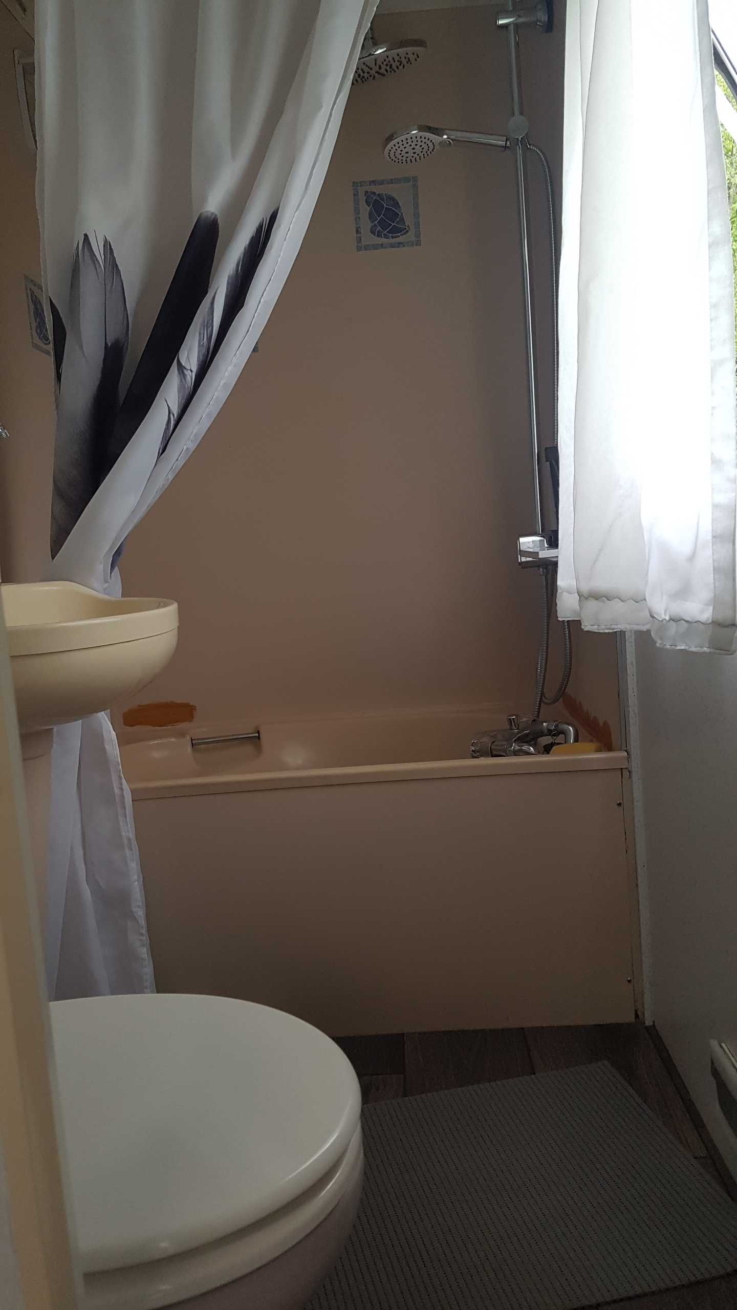Domek, Cisza, las,strumyk, bez sąsiadów, bez dopłat, można zabrać psa.