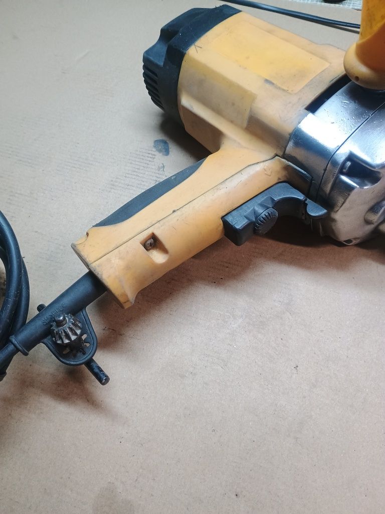 Mieszadło wiertarka Einhell BFMR 1100