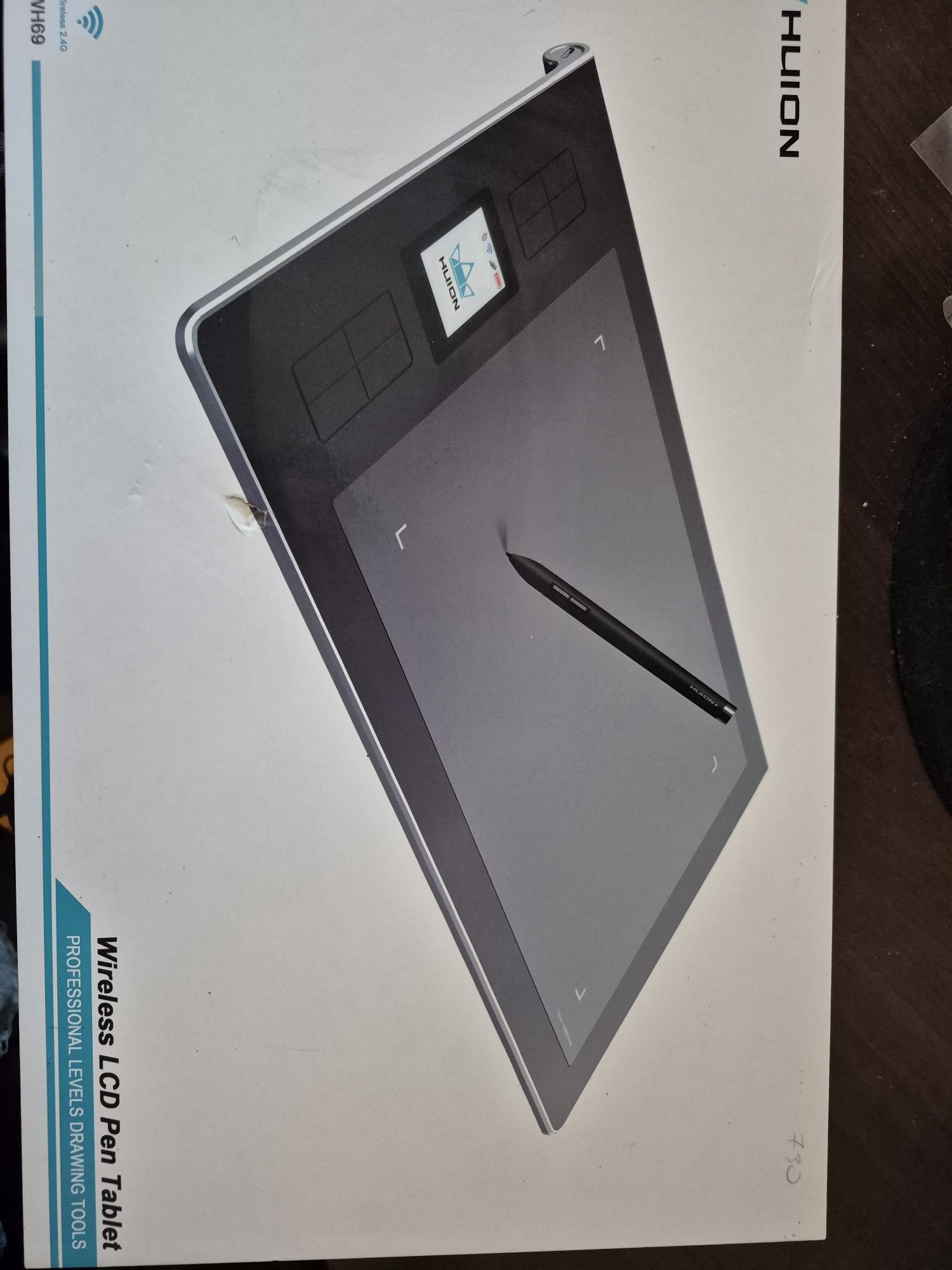 Huion model DWH69 LCD pen tablet