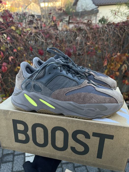Adidas Yeezy Boost 700 V1 Mauve sneakersy niskie brązowe kanye 45 1/3