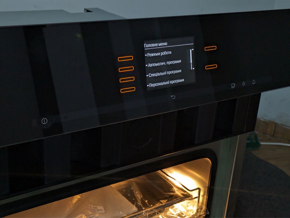 2в1 ТОПОВА Духова шафа з пароваркою Miele DGC 6660