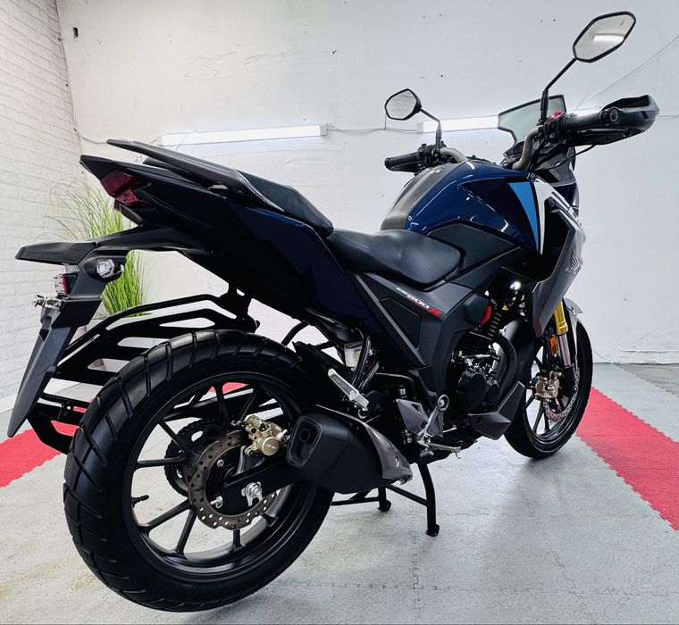 новий мотоцикл Honda CB200X ABS 2024р тільки з Японії є доставка