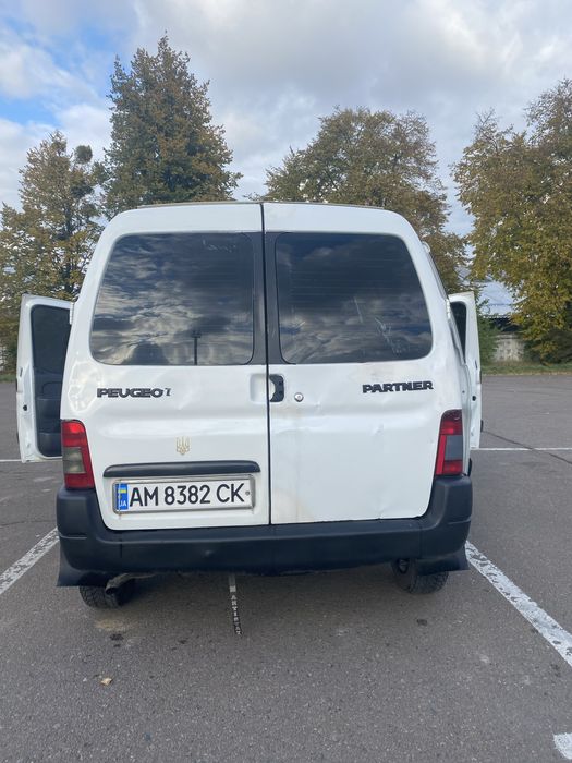 Продам пежо партнер