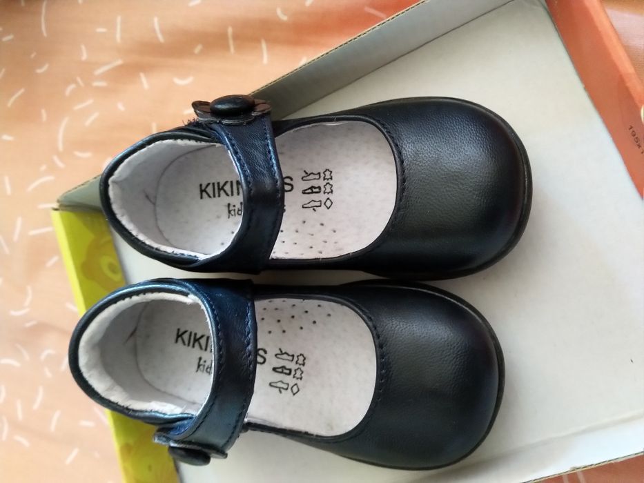 Sapatos de menina