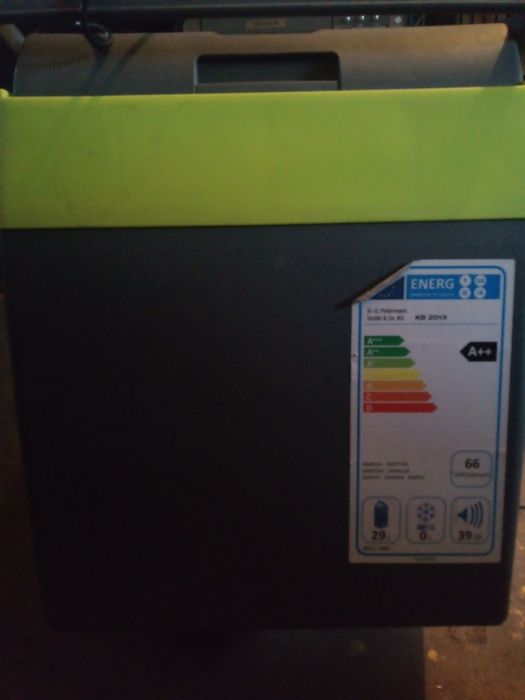 Lodówka turystyczna ADVENTURIDGE 29L – sprawna, A++, 230V/12V

Sprzeda