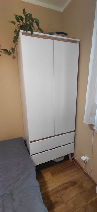 Szafa biała styl skandynawski