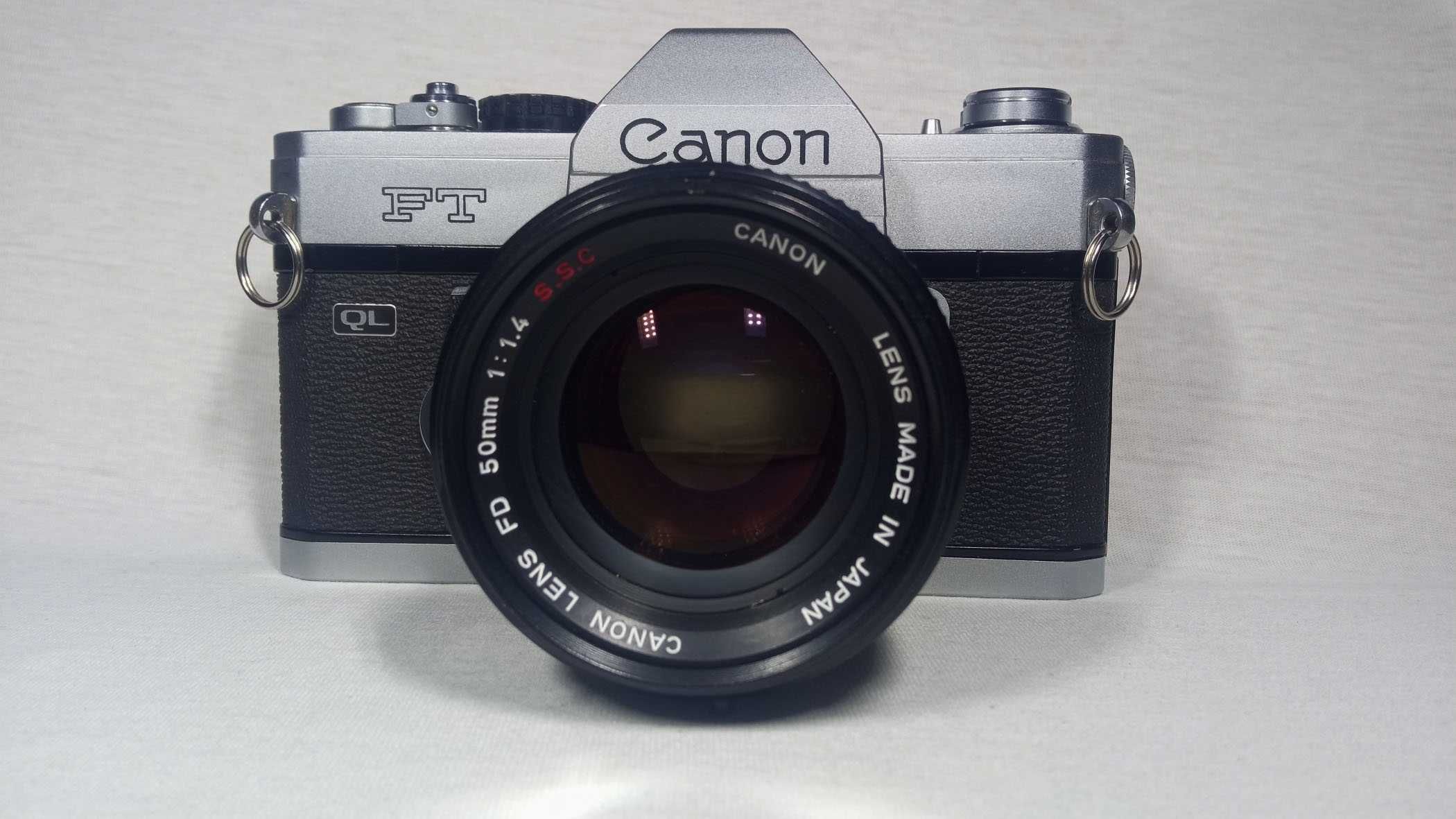 Canon FT QL Canon 50mm 1.4