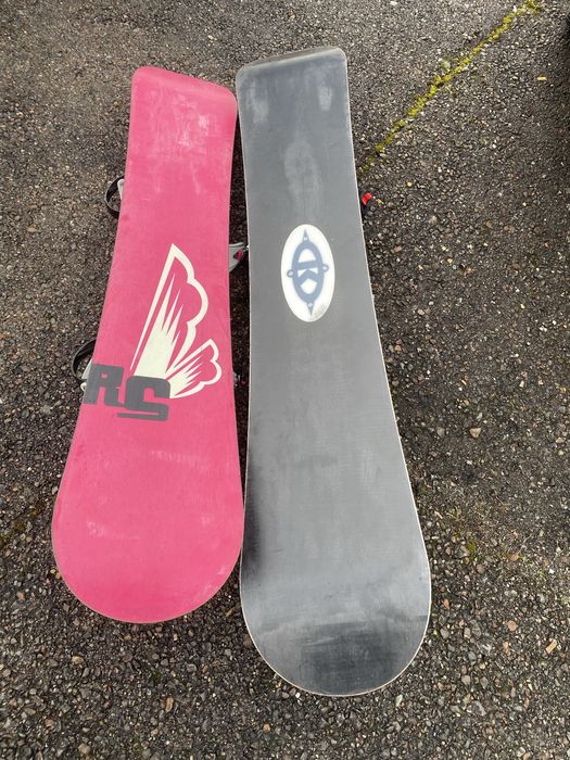 Сноуборды продам