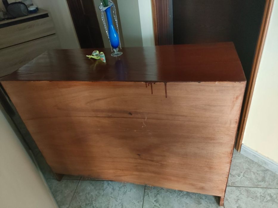 Cama c/colchão  Solteiro + Cómoda de quarto/corredor.