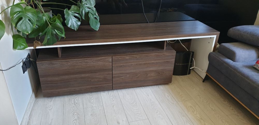 Komoda RTV z szufladami