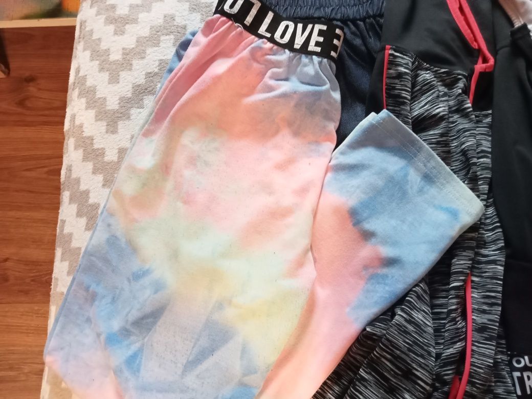 Spodnie plus dwie bluzy.Zestaw sportowy 164cm.