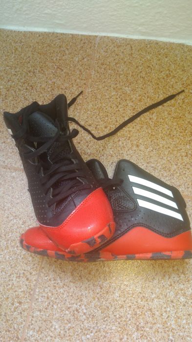 Tennis bota Adidas Geofit