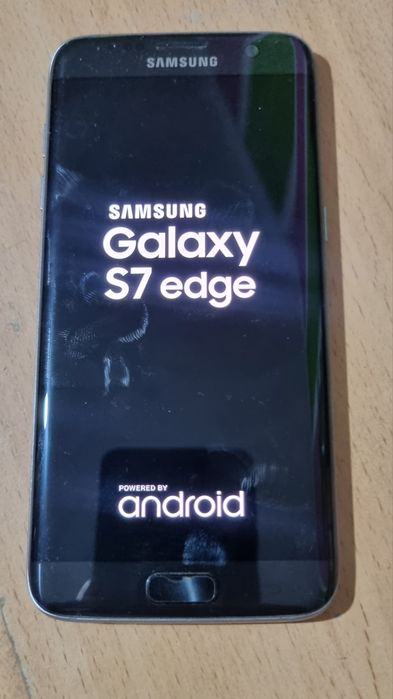 Vendo vários telemóveis