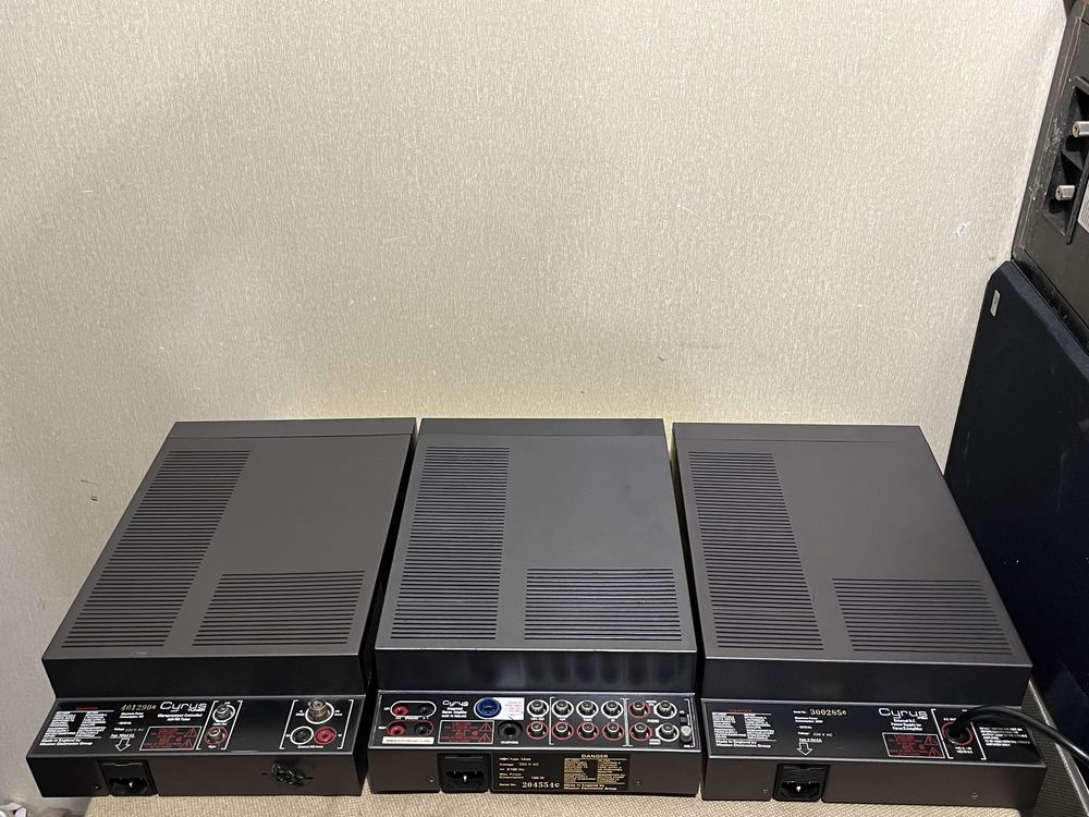 Шикарный HI-END усилитель CYRUS TWO MK1+PSX