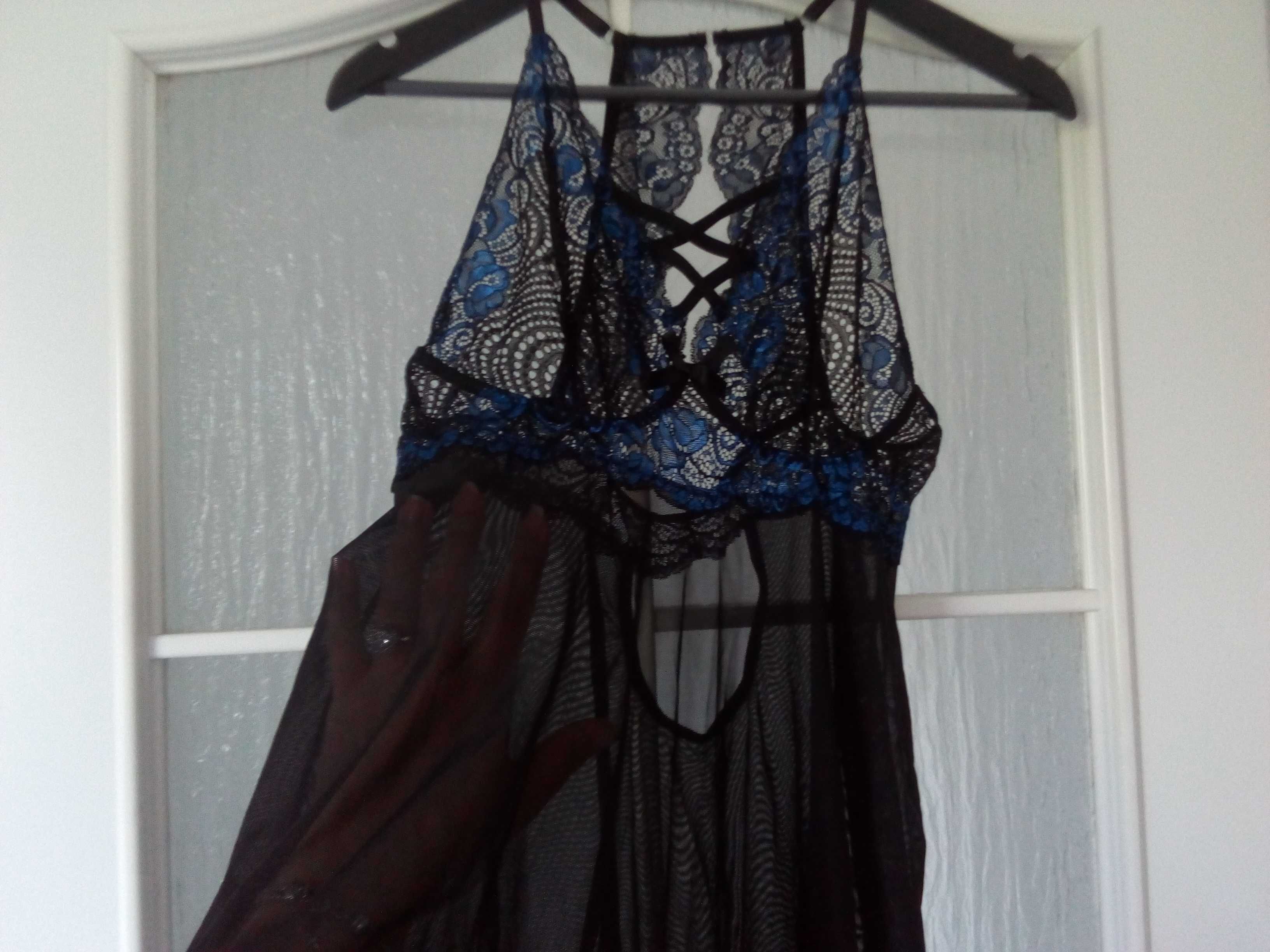 Kusząca koszulka +stringi,XL