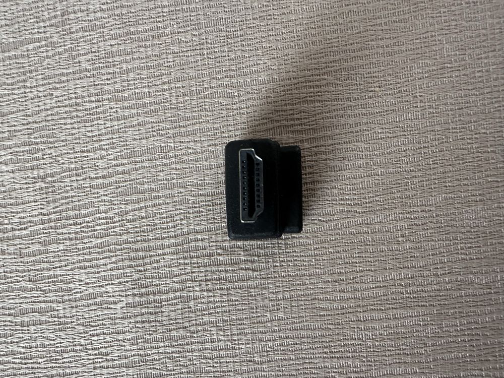 Adapter. Przejściowka, łącznik kątowy HDMI Hama