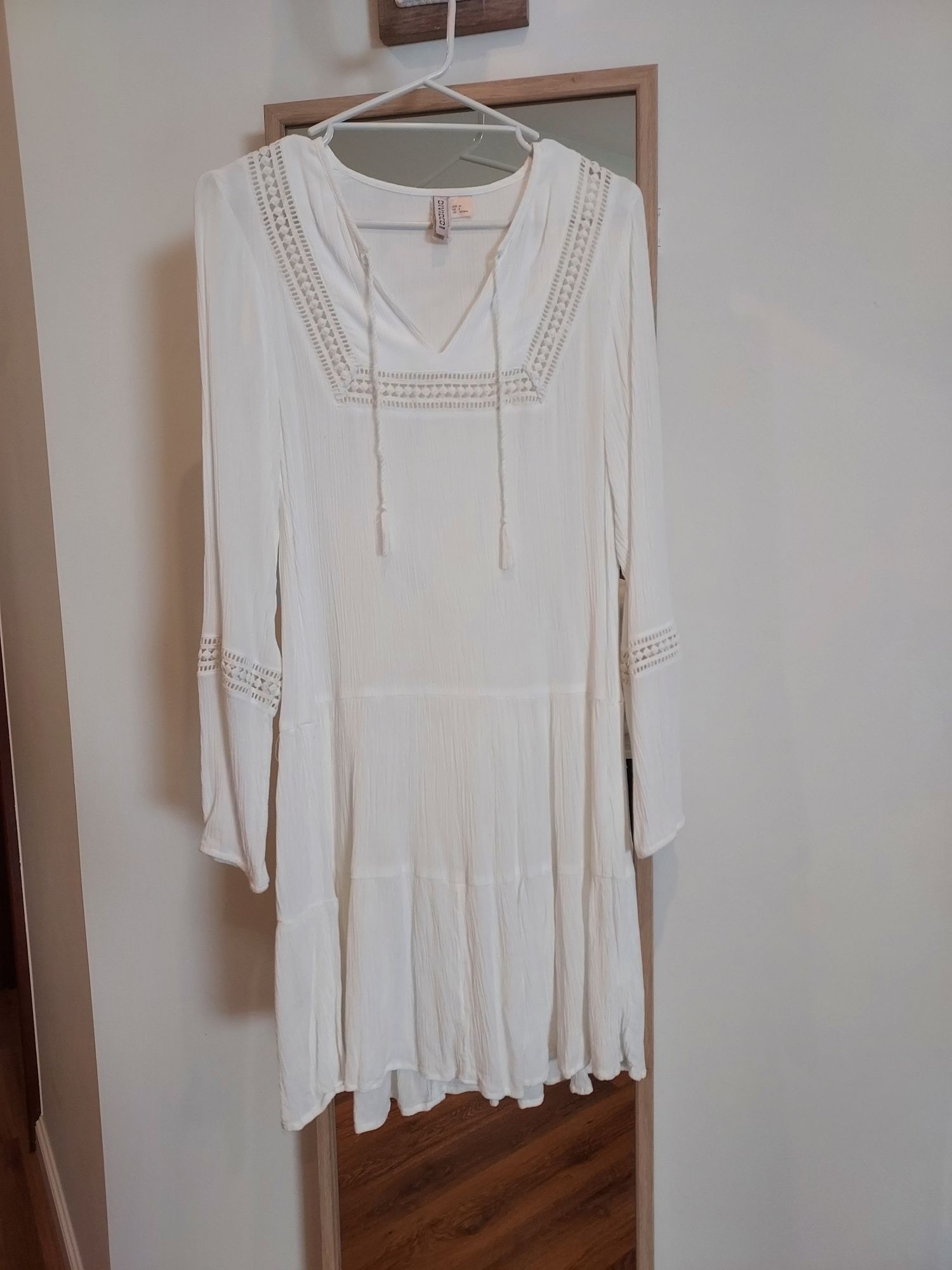 Biała sukienka 100% wiskozy boho H&M r36