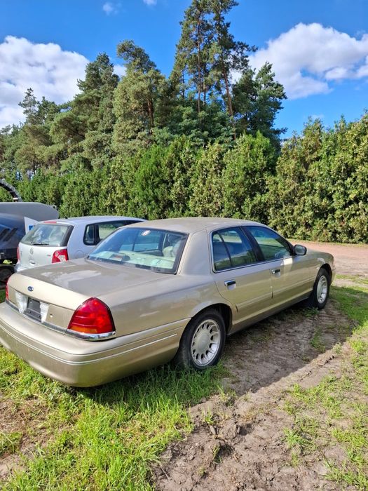Ford Crown Victoria 4.6 V8