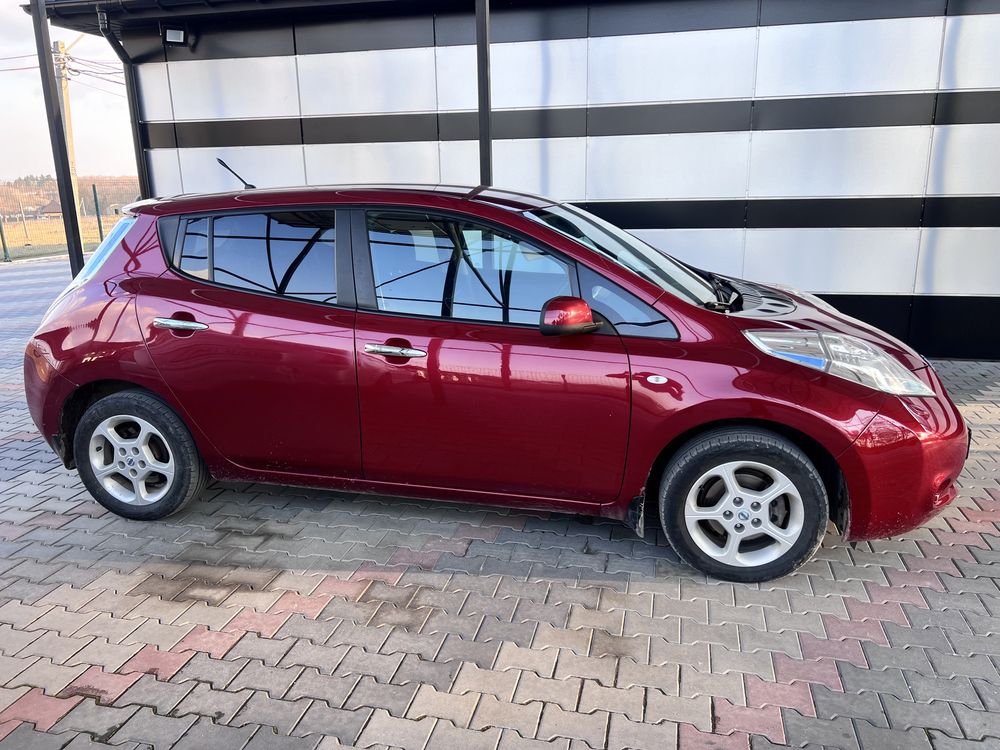 Nissan Leaf 2013