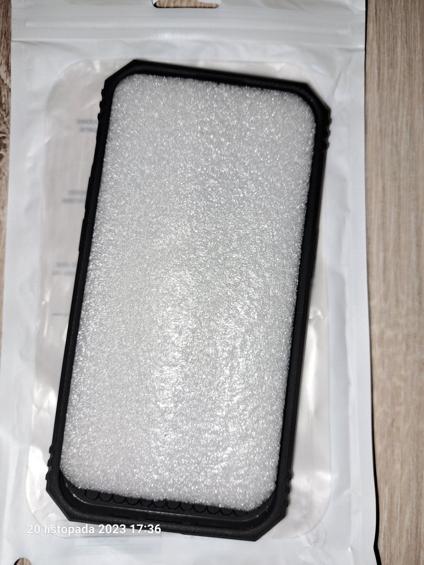 Sprzedam Nowe etui