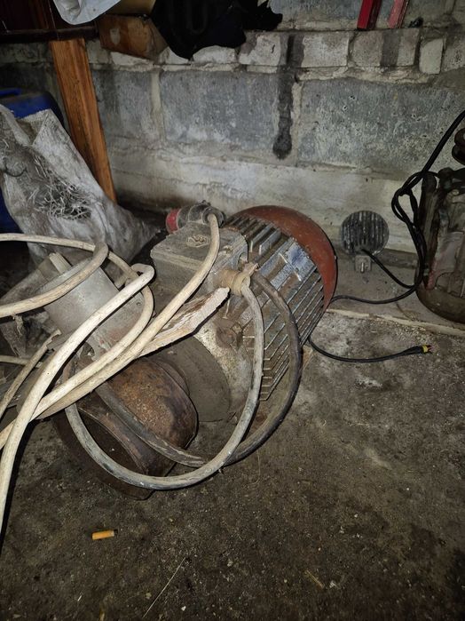 Silnik elektryczny 7.5 kw 1445obr