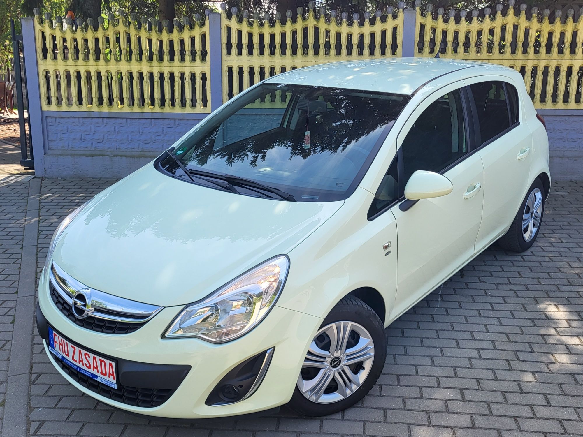 Opel Corsa D 1.2 benz 5 drzwi Klima WZOROWY EGZEMPLARZ Z Niemiec!