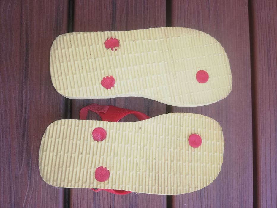 Chinelos havaianas de criança