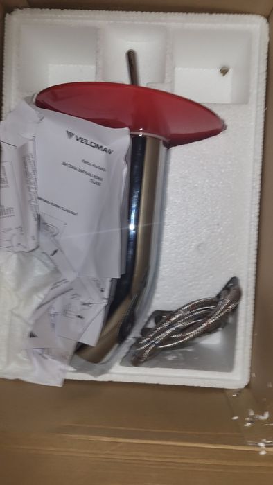 Umywalka Bateria nablatowa Veldman czerwona