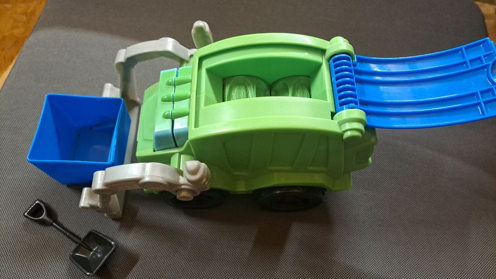 Śmieciarka Play Doh