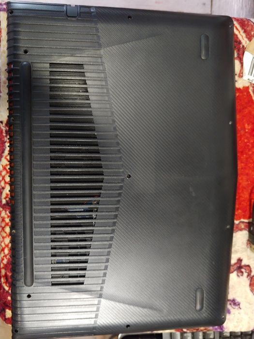 ноутбук lenovo legion y520, i5, 8ddr4, 256ssd, intelHD 630
