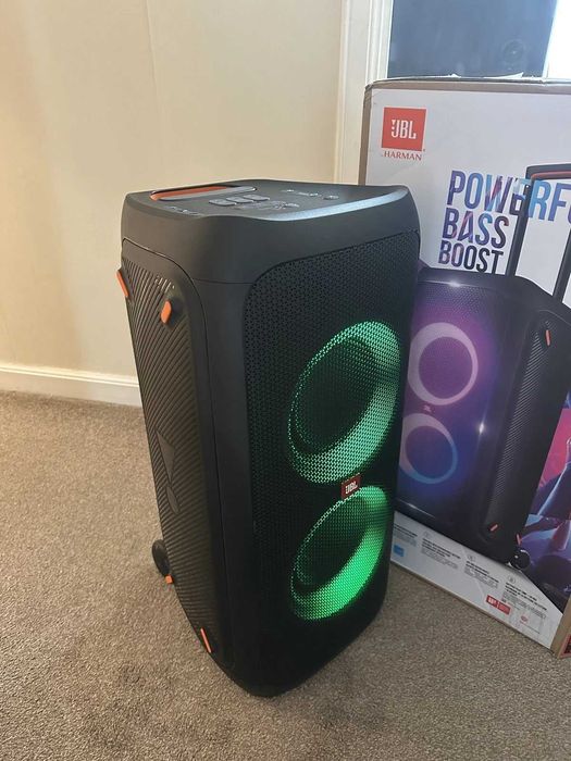 JBL Partybox 310 Głośnik imprezowy Bluetooth