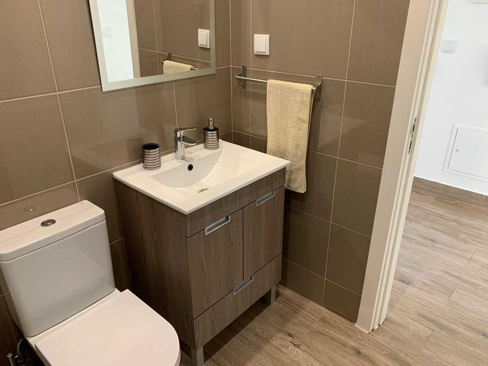 Apartamento T2 com arrecadação - Jardim do Sol / Arroja (Odivelas)