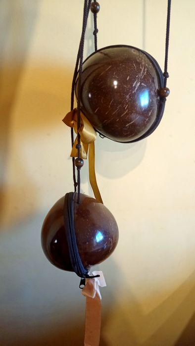 Сумочка из кокоса