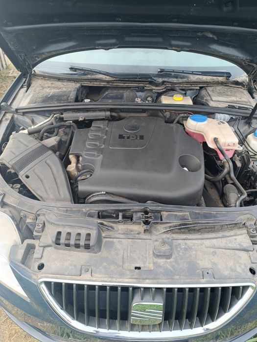 Seat Ексео 2010 року