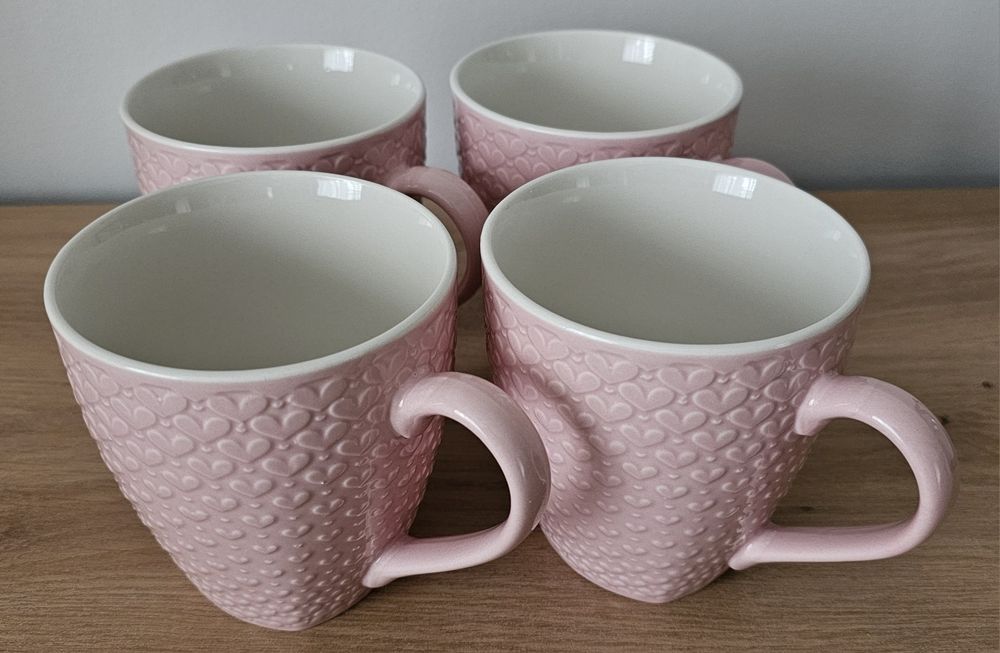 Kubki różowe serca serduszka pink 4szt. 300ml