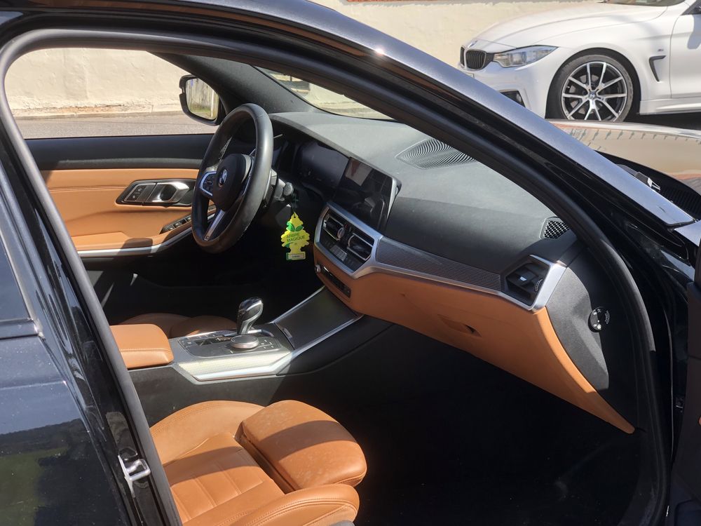 BMW 330i 2019 | 36.000 km | 34.000€