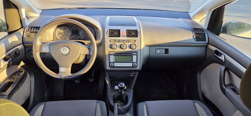 Vw Touran Cross 1.9 TDI  2008 6 Biegów