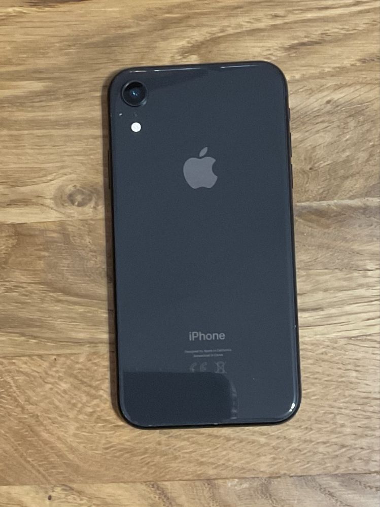 iPhone XR  256 gb