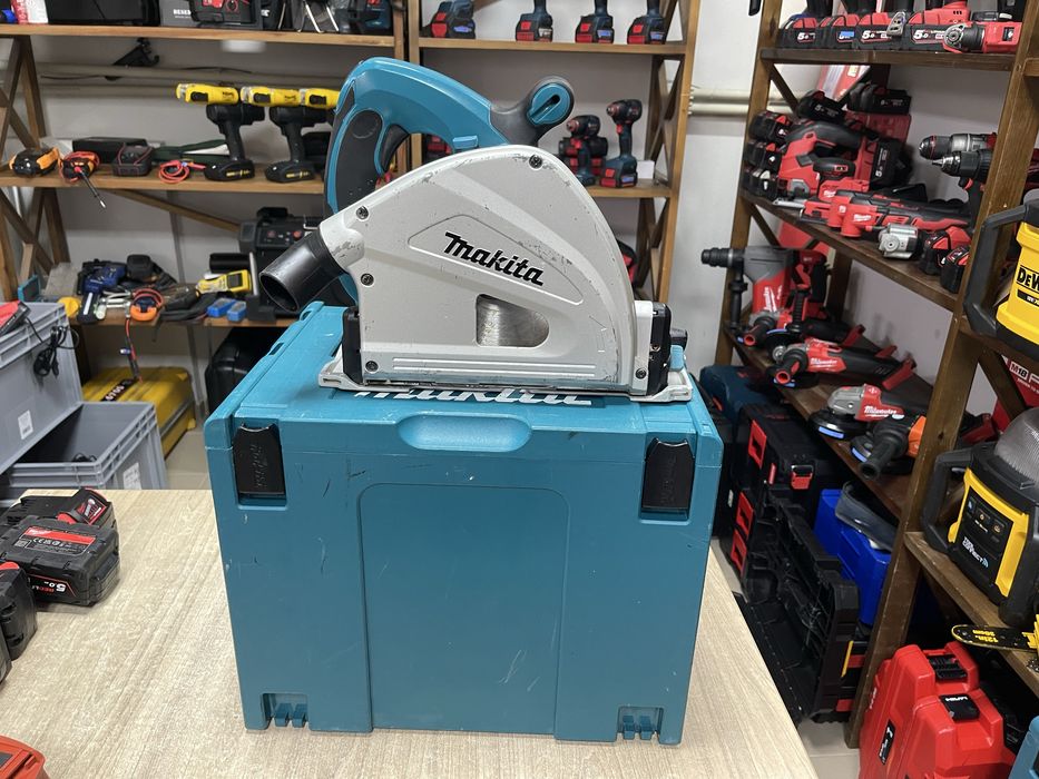 Makita SP6000 / погружна дискова пила Макіта