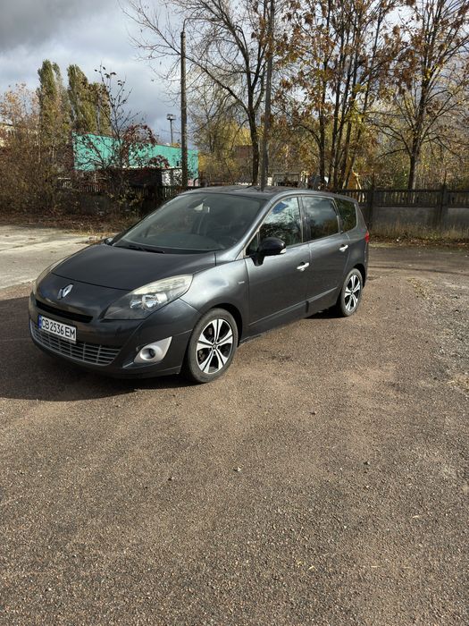 Renault grand scenic bose