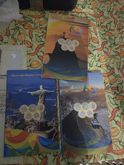 Álbuns das moedas comemorativas