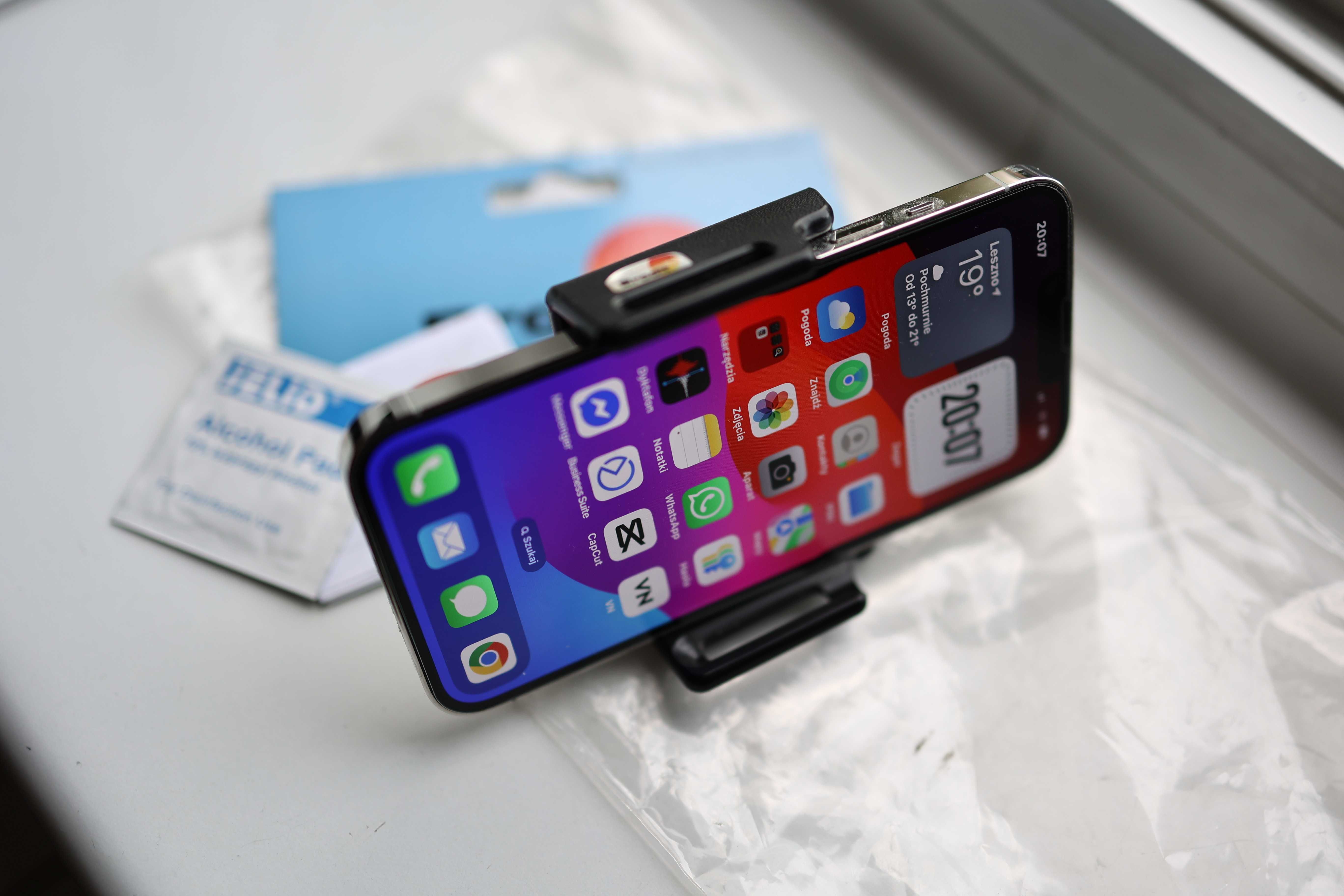 Uchwyt uniwersalny Brodit np do Samsung s24 albo Iphone